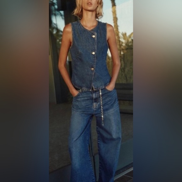 Zara Jean set never worn.
